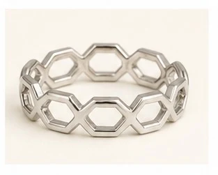 Anillo Geométrico