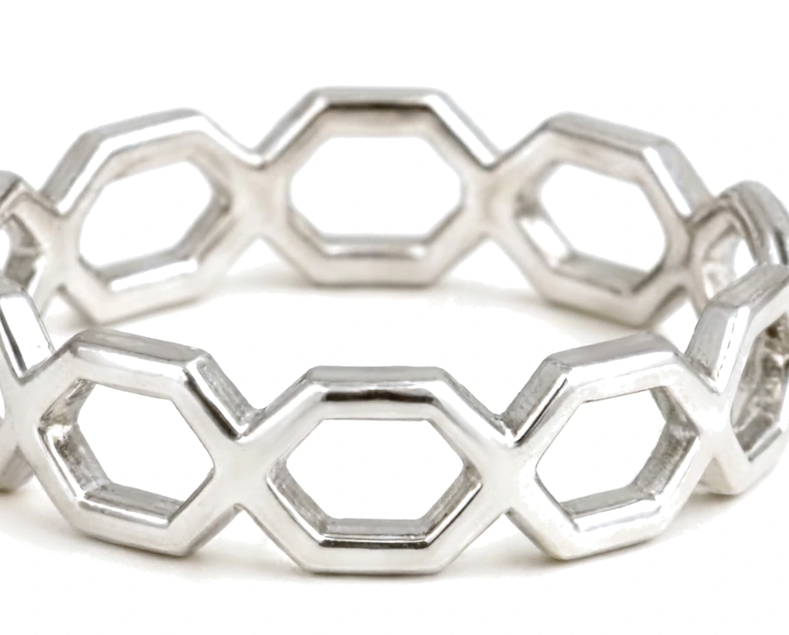 Anillo Geométrico — detalle