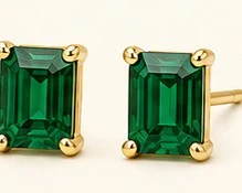 Arete de Esmeralda de Color — detalle