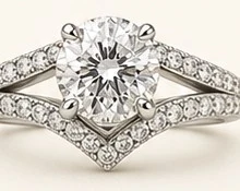 Anillo de Compromiso de Brazo Dividido — detalle