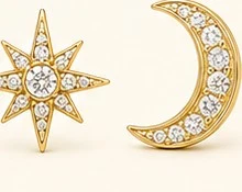 Aretes Desparejados Estrella y Luna — detalle