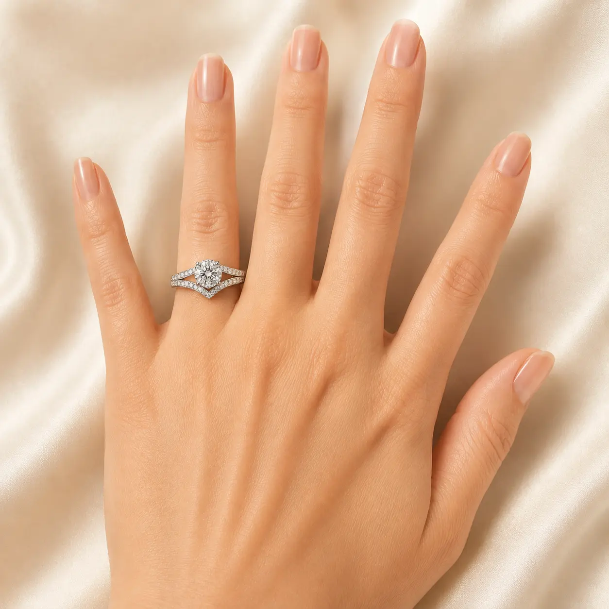 Anillo de Compromiso de Brazo Dividido