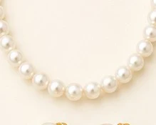 Juego Collar y Broqueles de Perla — detalle
