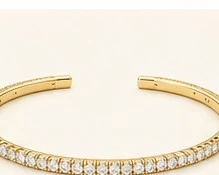 Brazalete flexible con diamantes — detalle