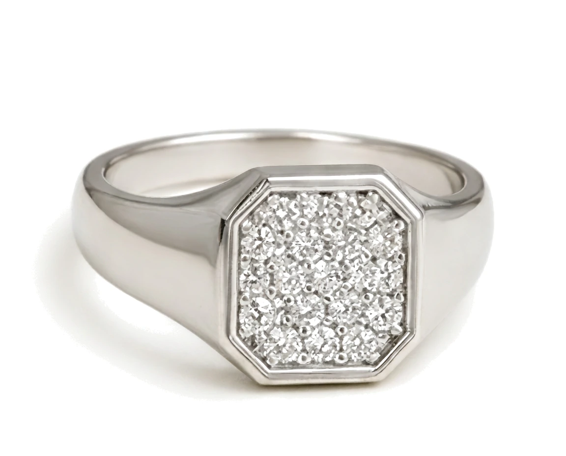 Anillo Sello con Diamantes